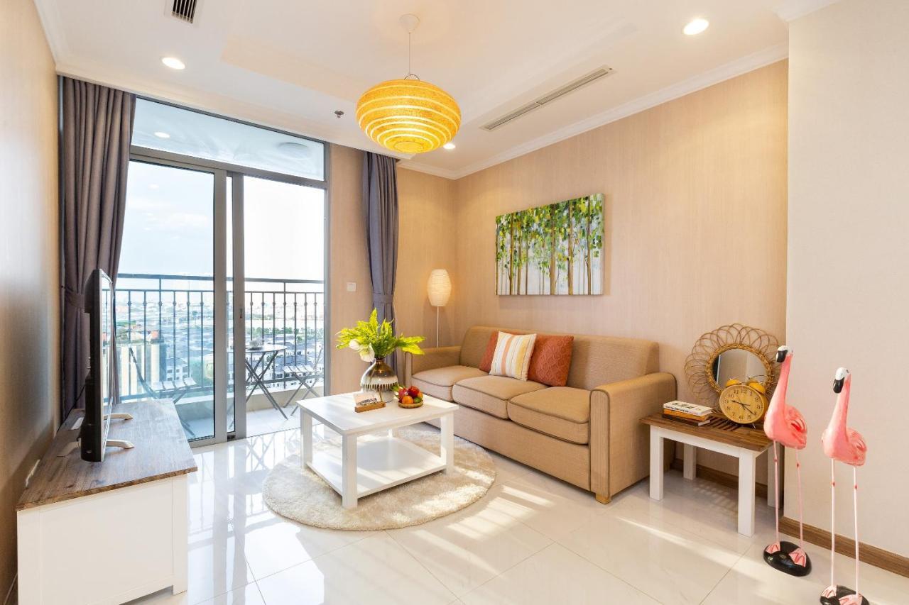 Hoasun Boutique Apartment - Vinhomes Central Park Ho Chi Minh-staden Exteriör bild