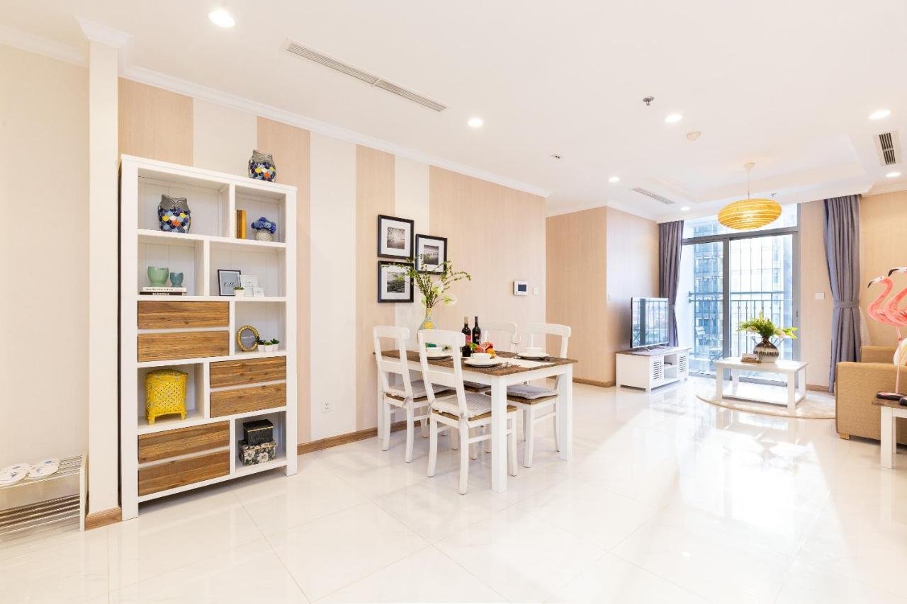 Hoasun Boutique Apartment - Vinhomes Central Park Ho Chi Minh-staden Exteriör bild